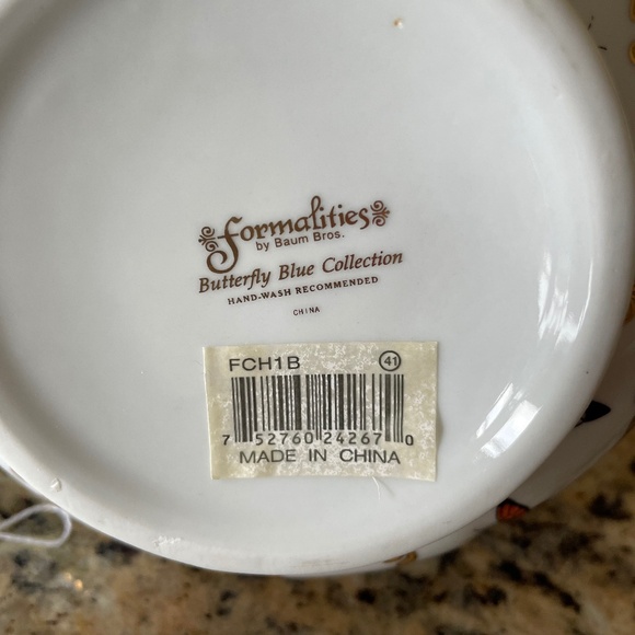 Formalities by Baum Bros Butterfly China teapot - Picture 1 of 3